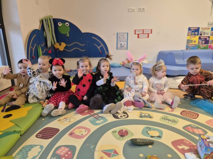 f6542b4f-e6f8-4450-8c97-d053b3275633