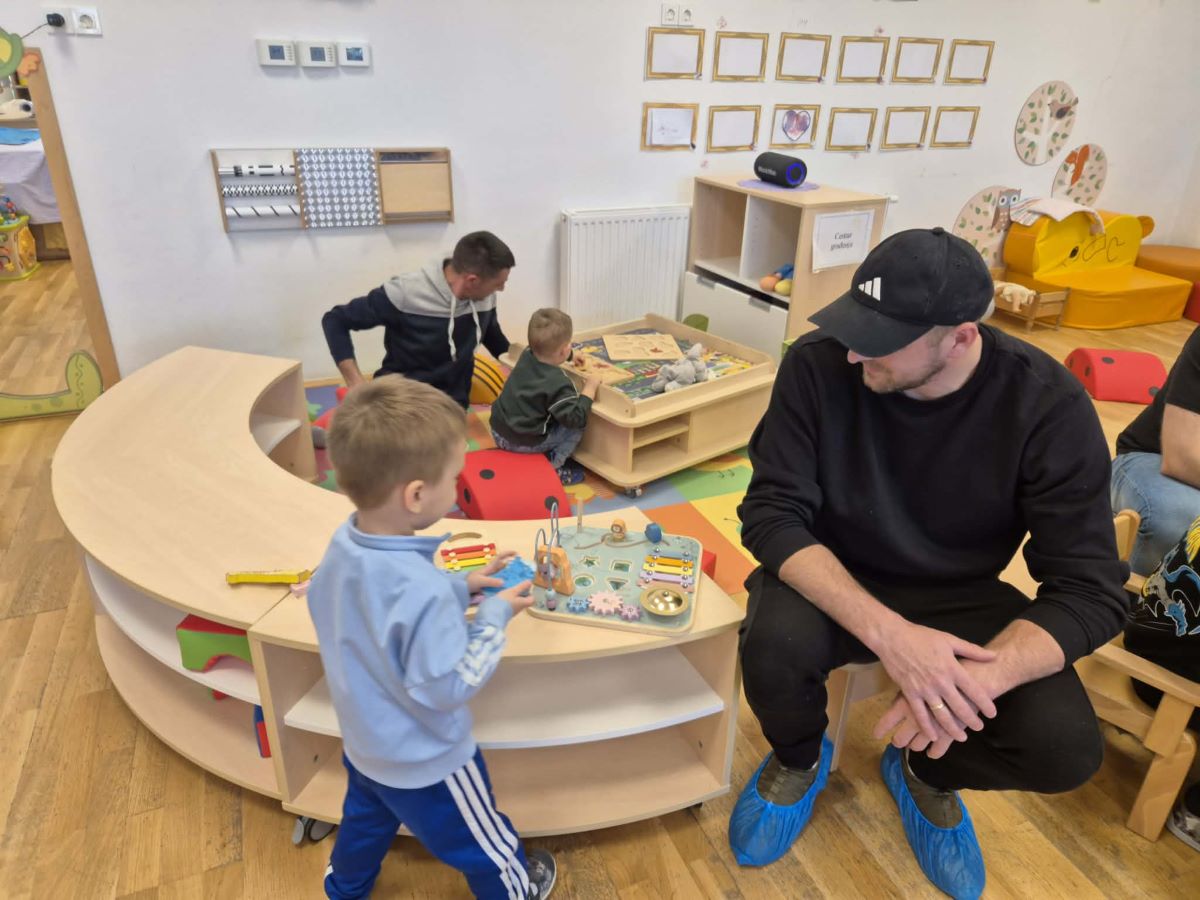 8fa70567-56d9-4c20-a570-bd55c380ff80